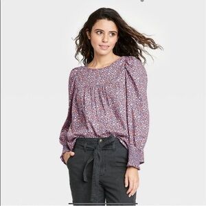 Universal Threads Purple Ballon Sleeve Flower cottagecore Blouse XS